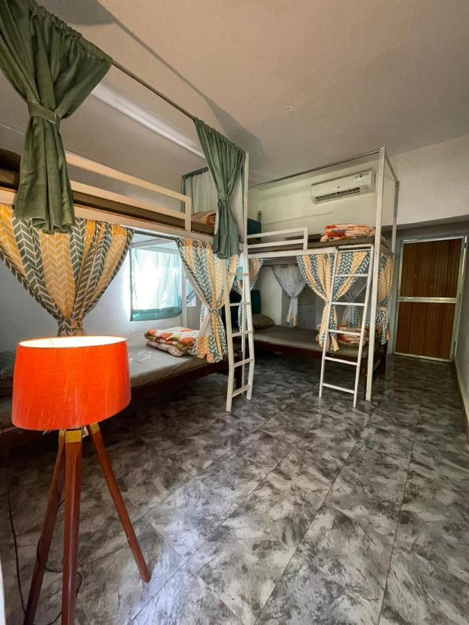 Kaabo Hostel Вагатор Екстер'єр фото