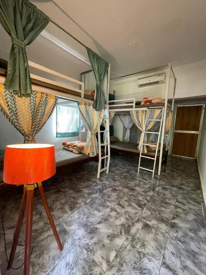 Kaabo Hostel Вагатор Екстер'єр фото