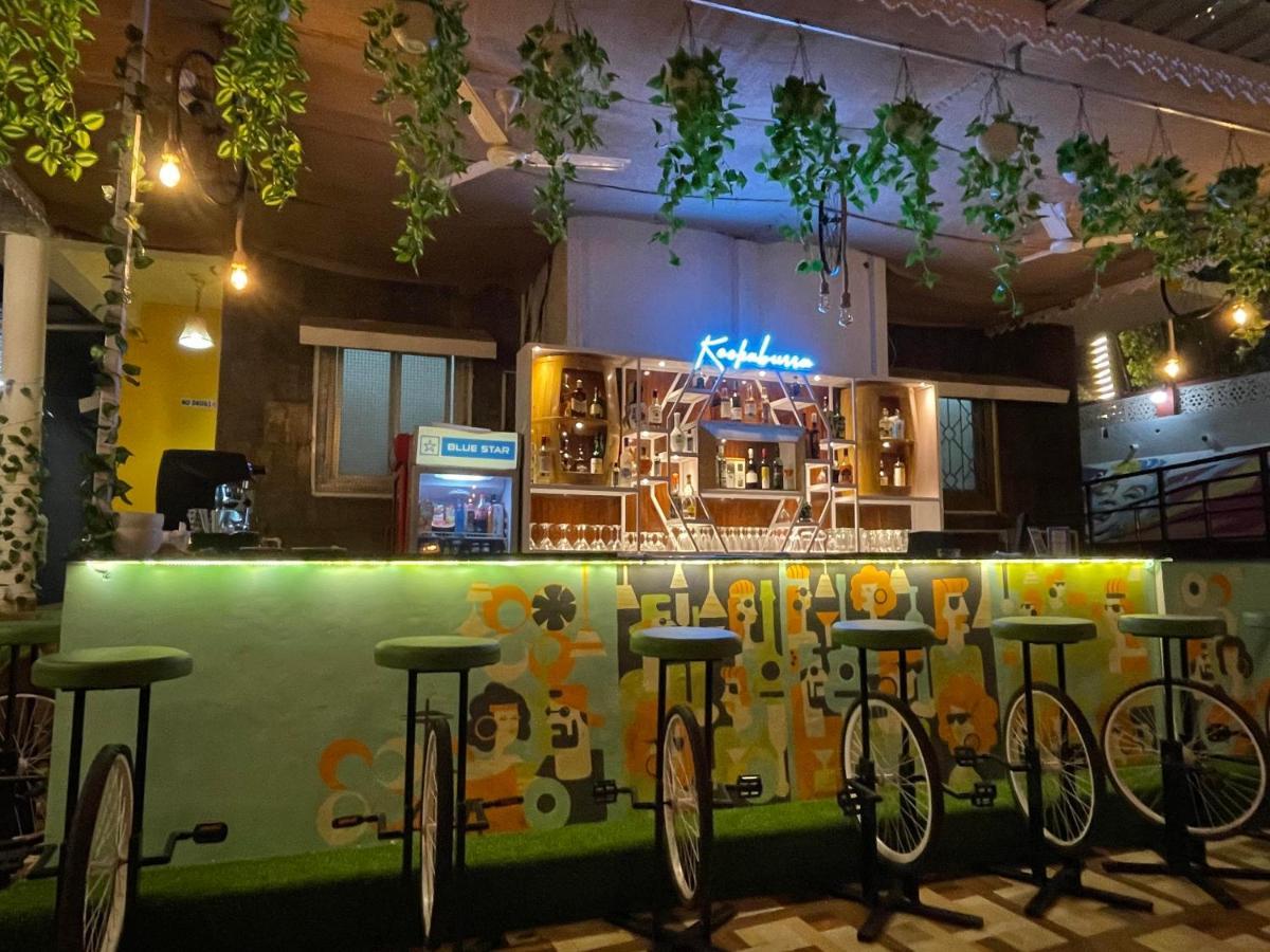 Kaabo Hostel Вагатор Екстер'єр фото